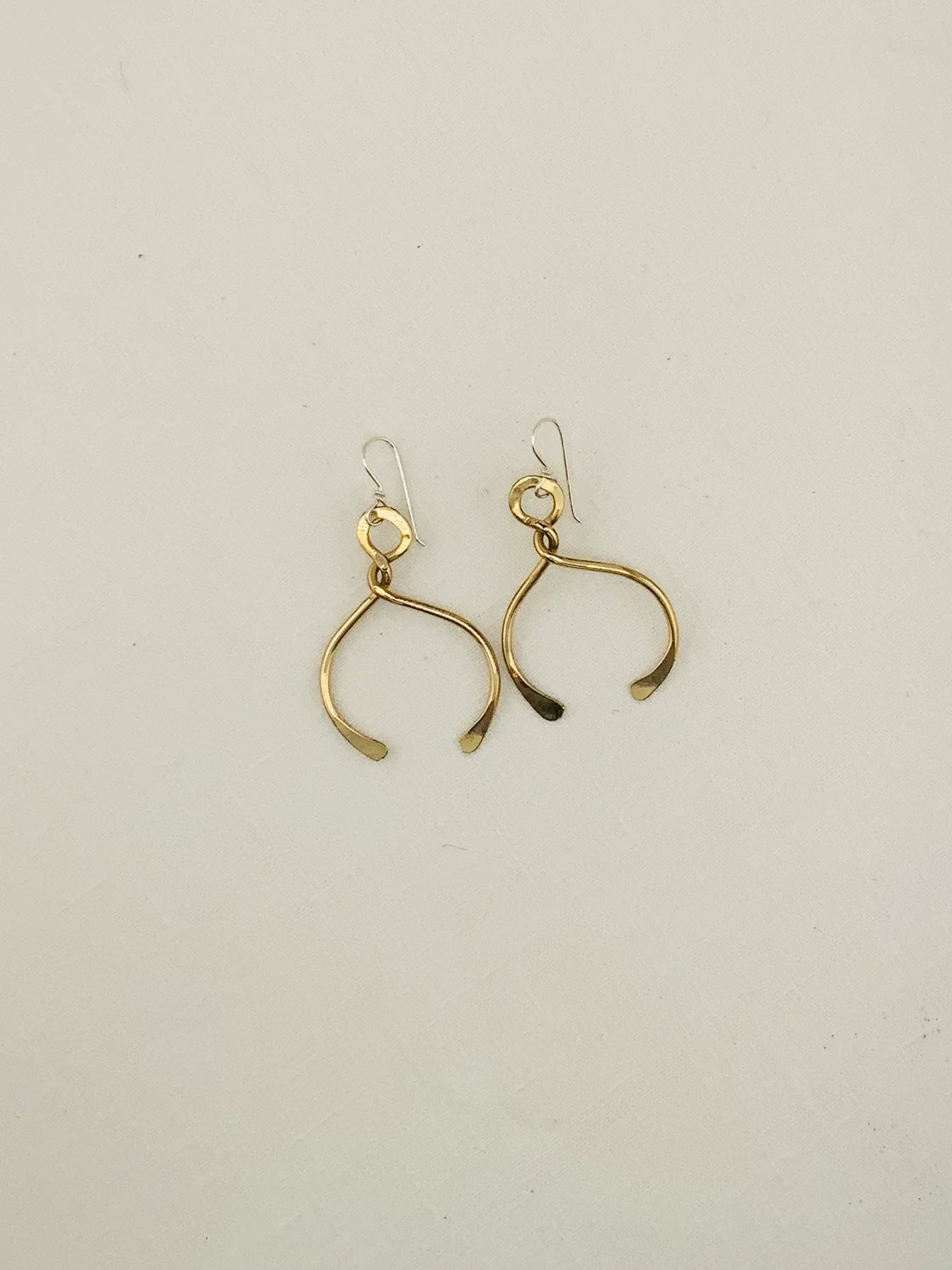 Wishbone