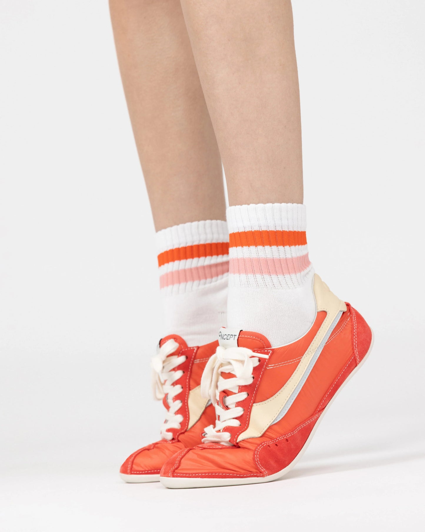 Temple Flat Sneaker