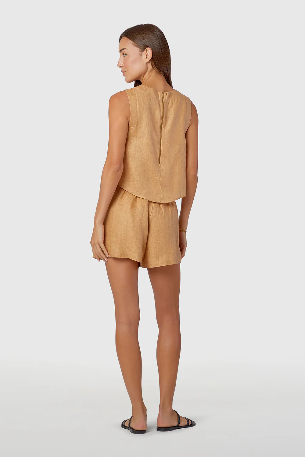 Pool Shorts in Bean Linen