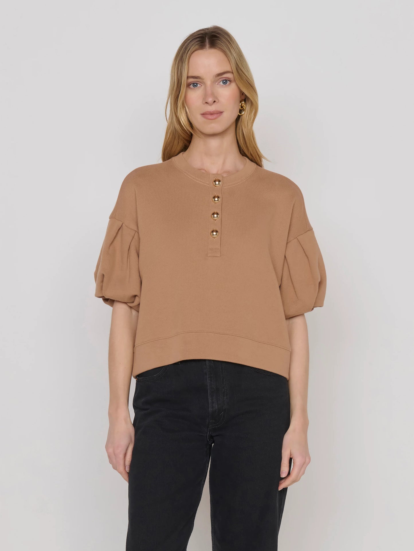 Nikki Sweatshirt in Palo Santo