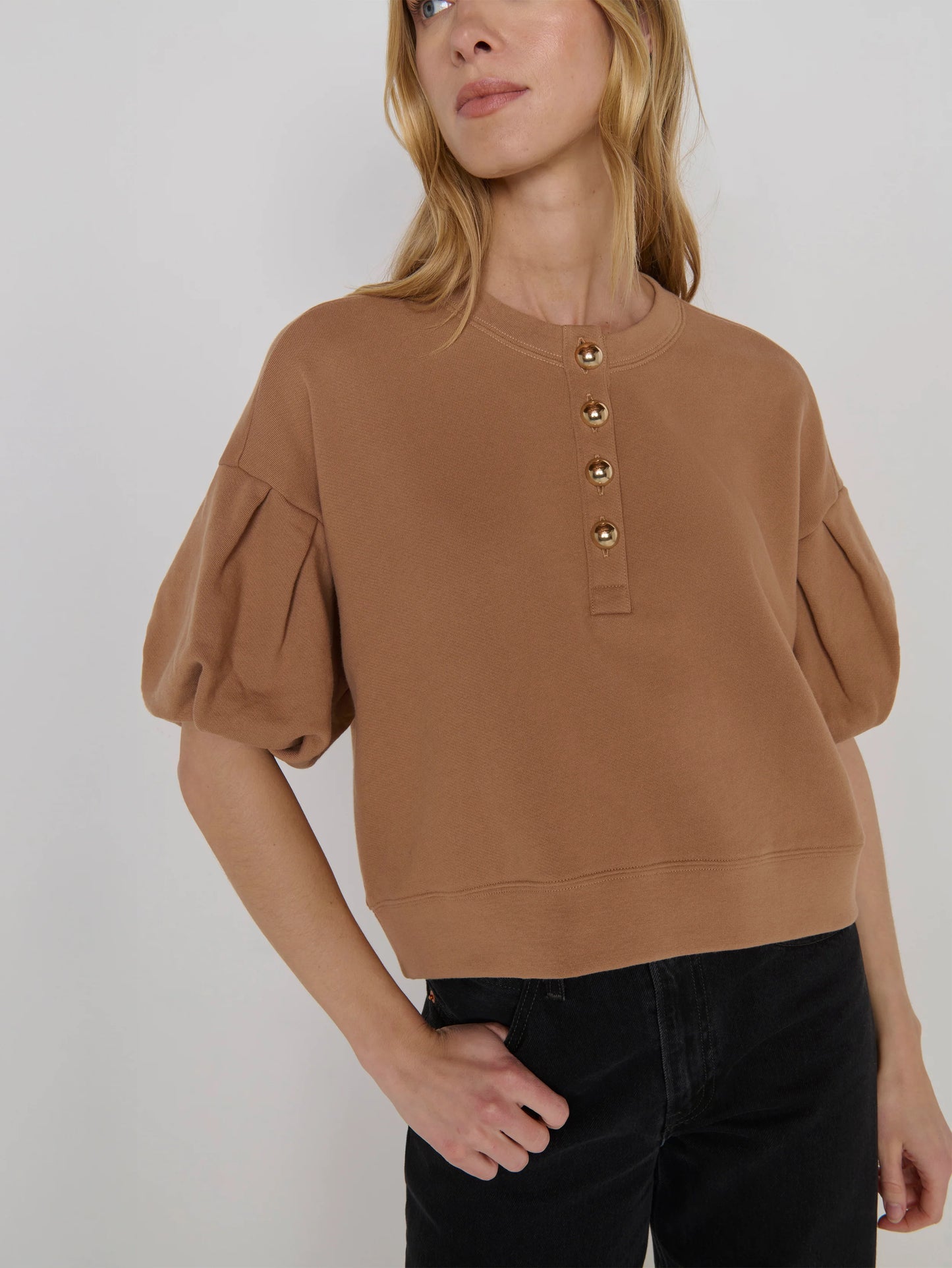 Nikki Sweatshirt in Palo Santo