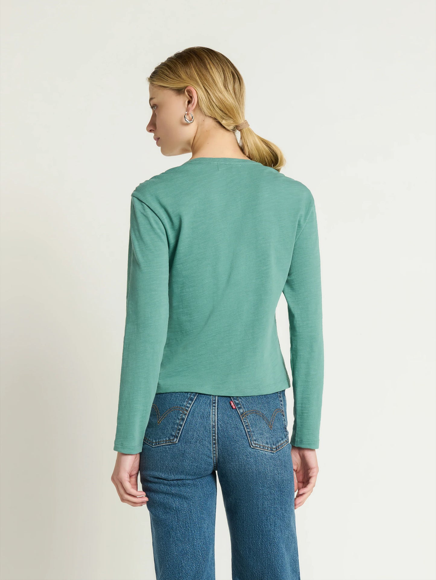 Remi V-Neck Top in Sagebrush