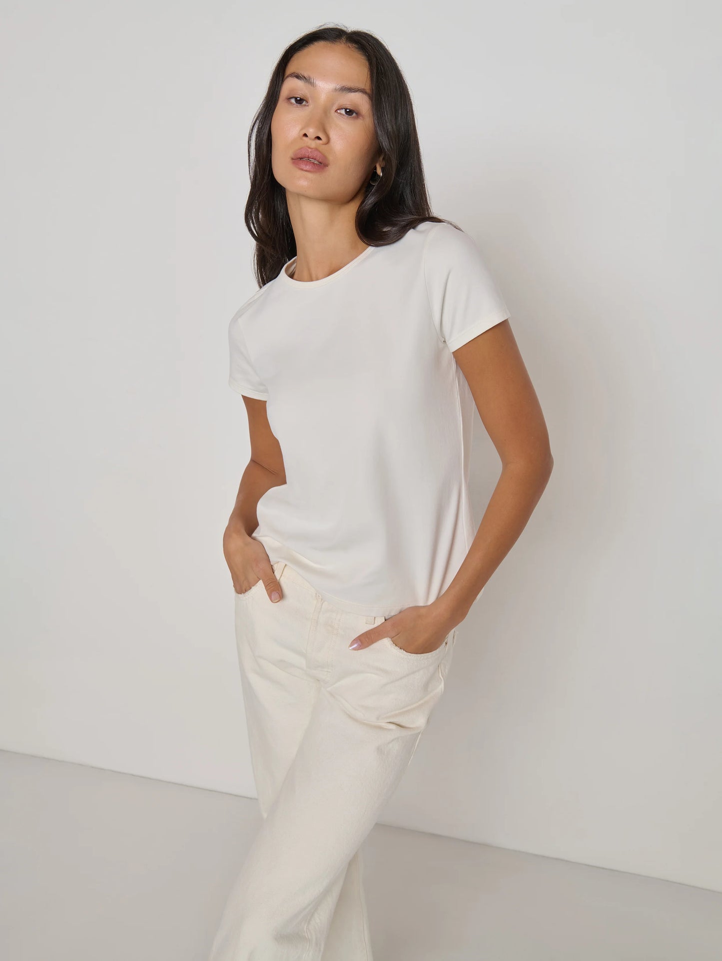 Tavi Crew Neck Tee in Porcelain