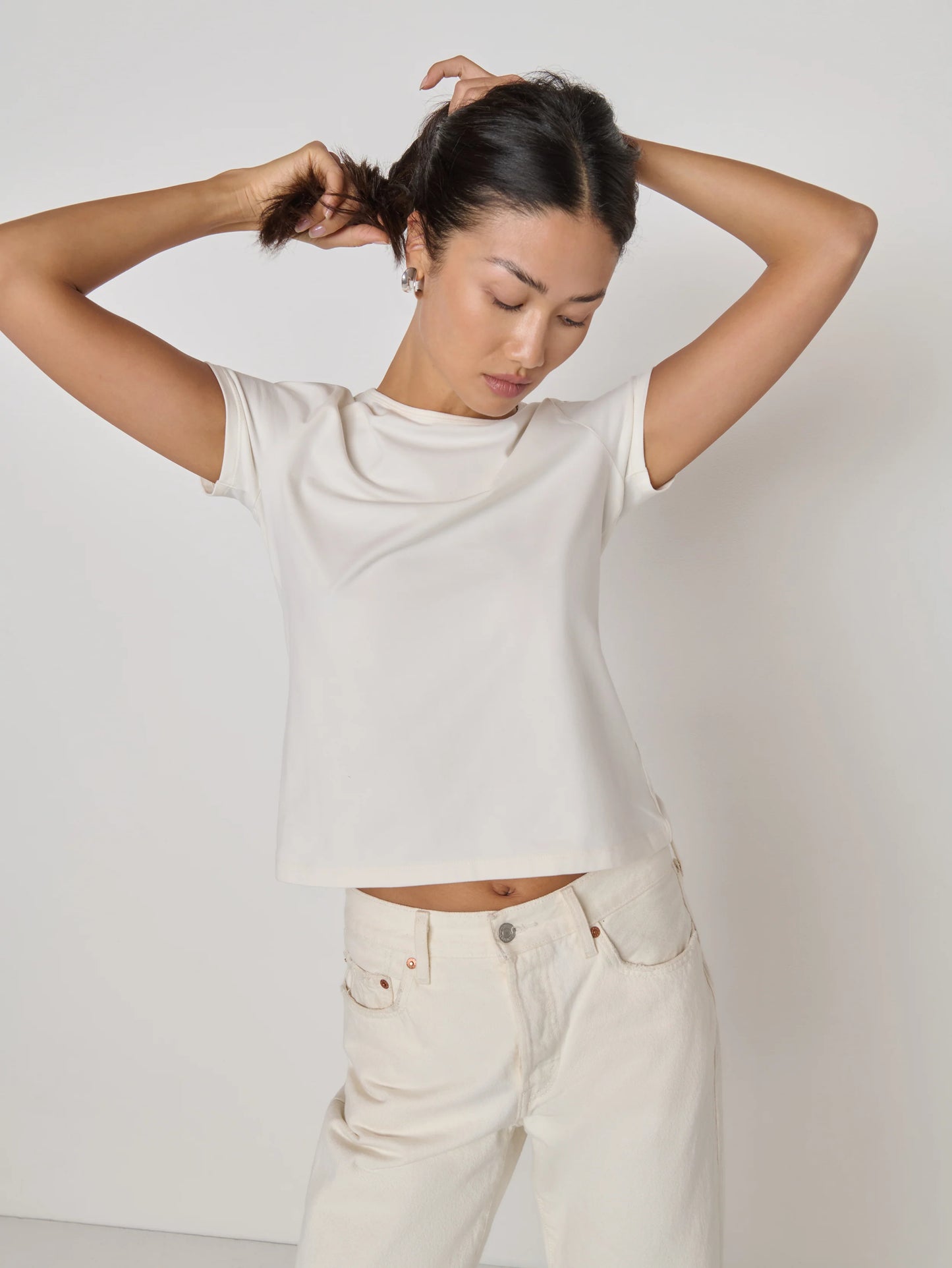 Tavi Crew Neck Tee in Porcelain
