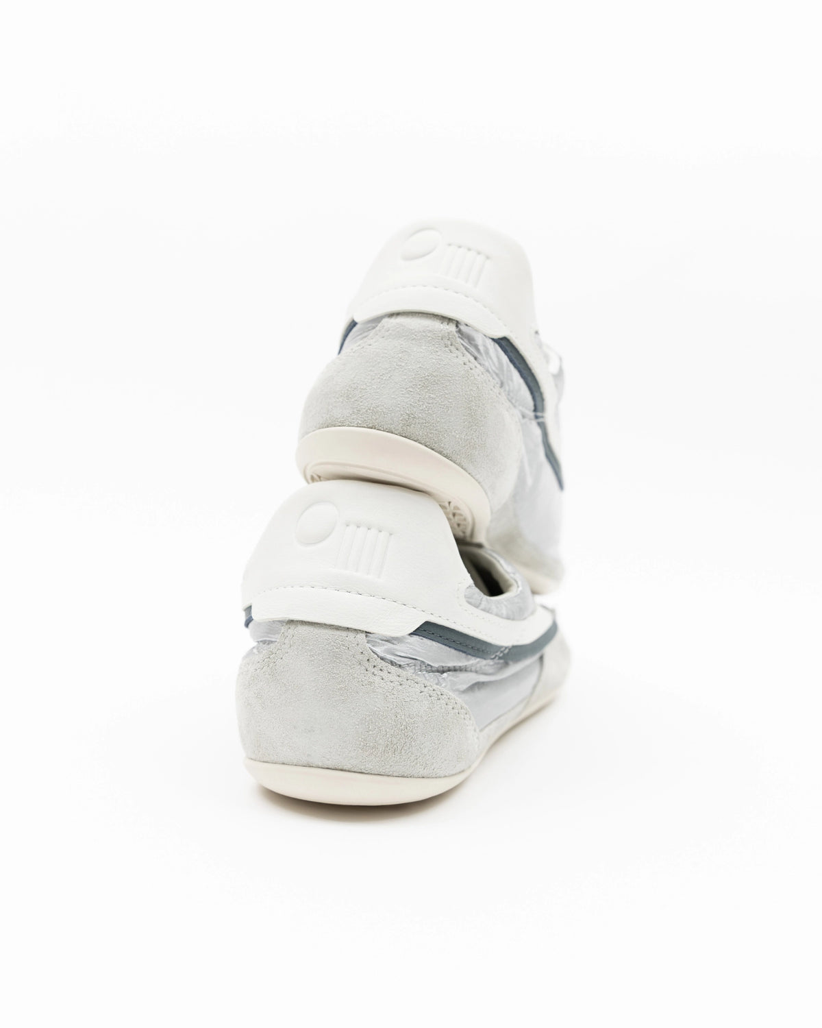 Temple Flat Sneaker in Platinum