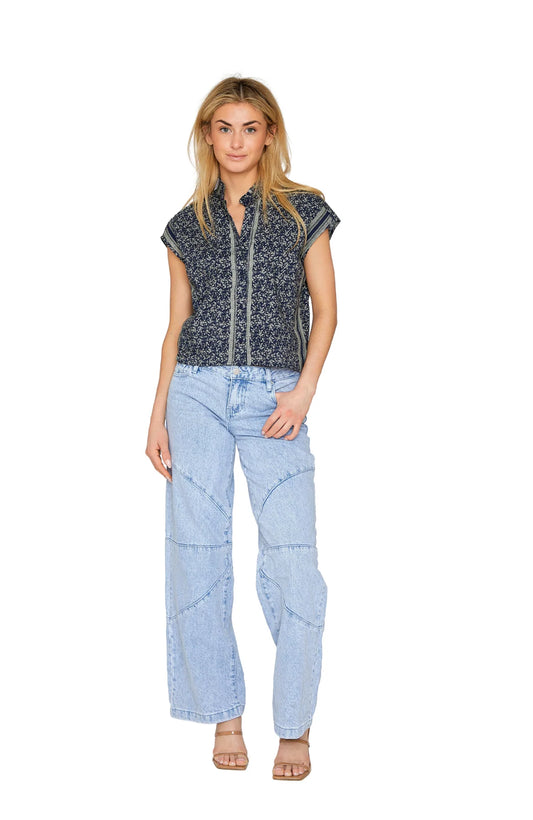 Lydia Top in Midnight Botanica