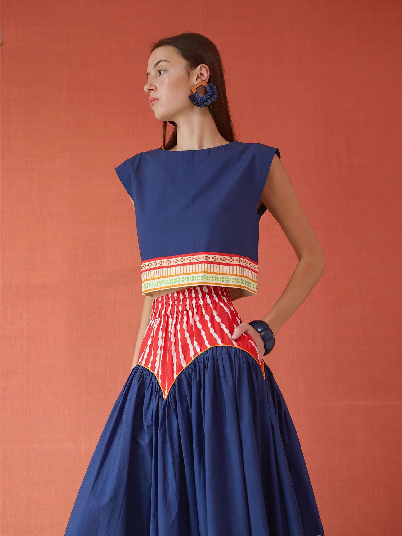 Walker Boxy Crop Top in Painter's Garden Navy