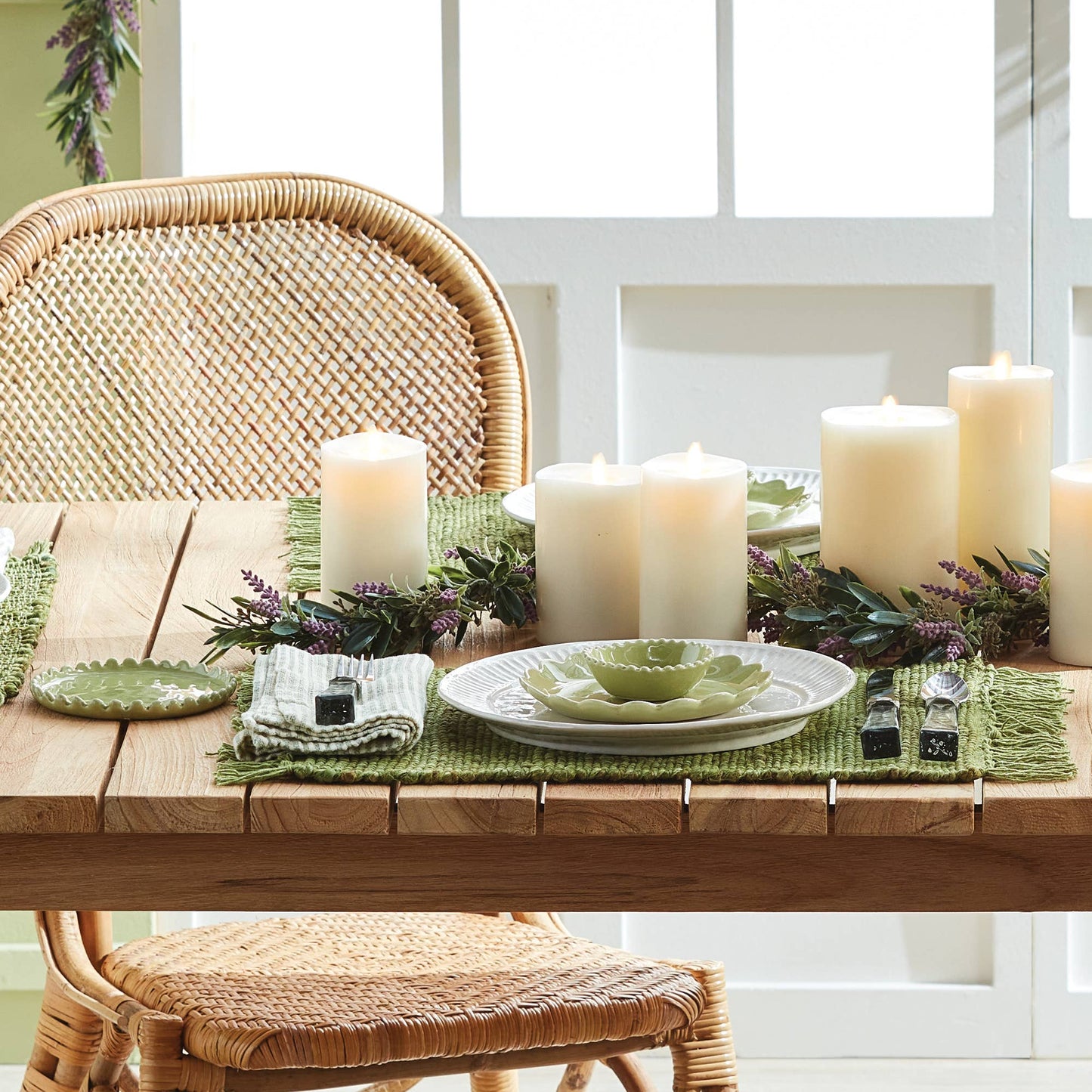 Maddie Round Tray, Green