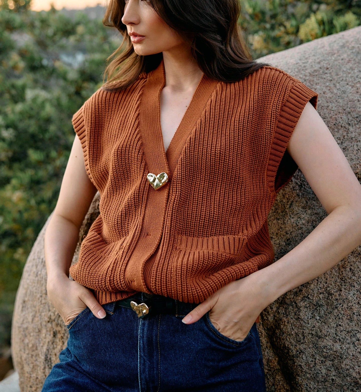 Cuore Sweater Vest in Clay