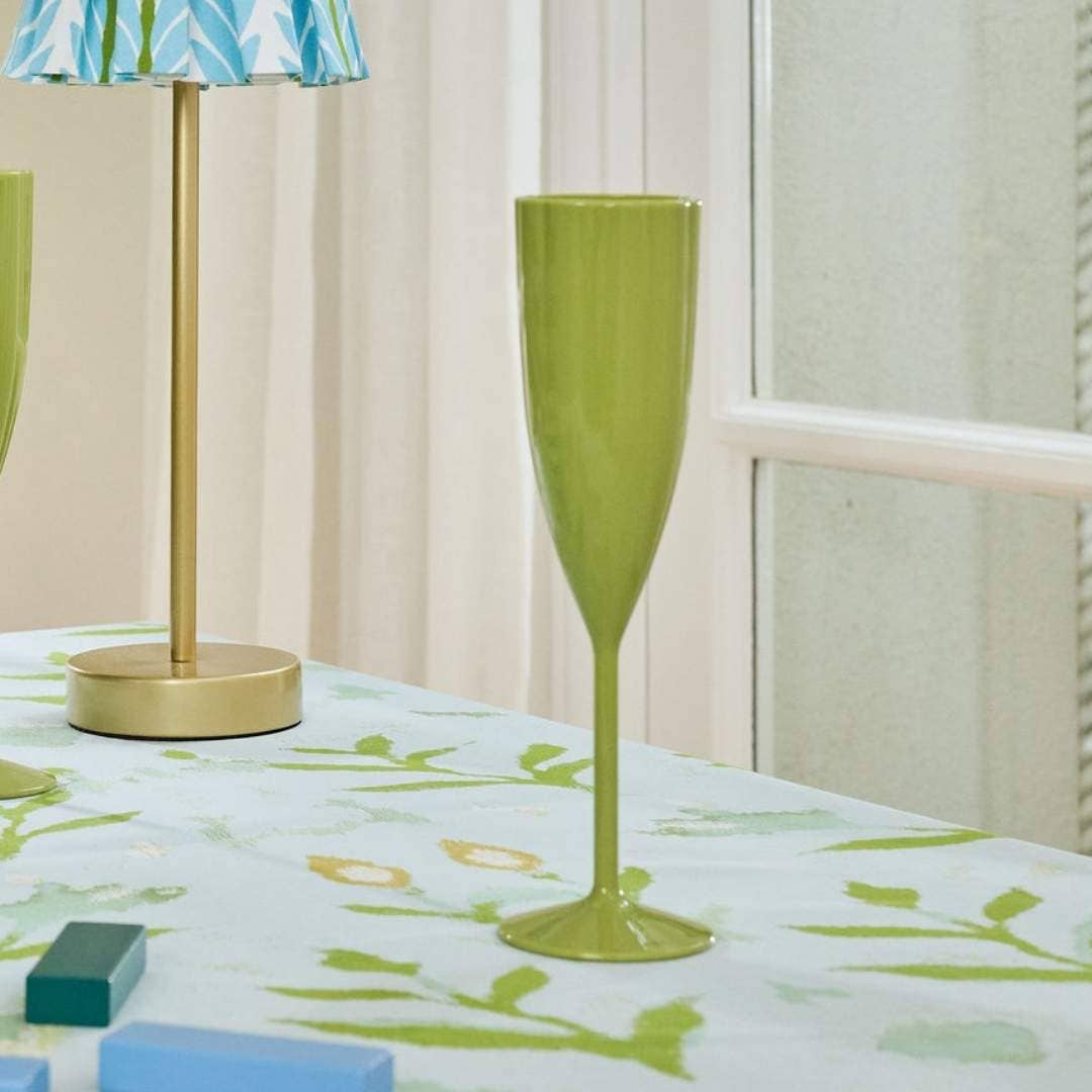 Garden Party Scalloped Acrylic Champagne Flutes, Green (Set of 4) – SumnerEdit