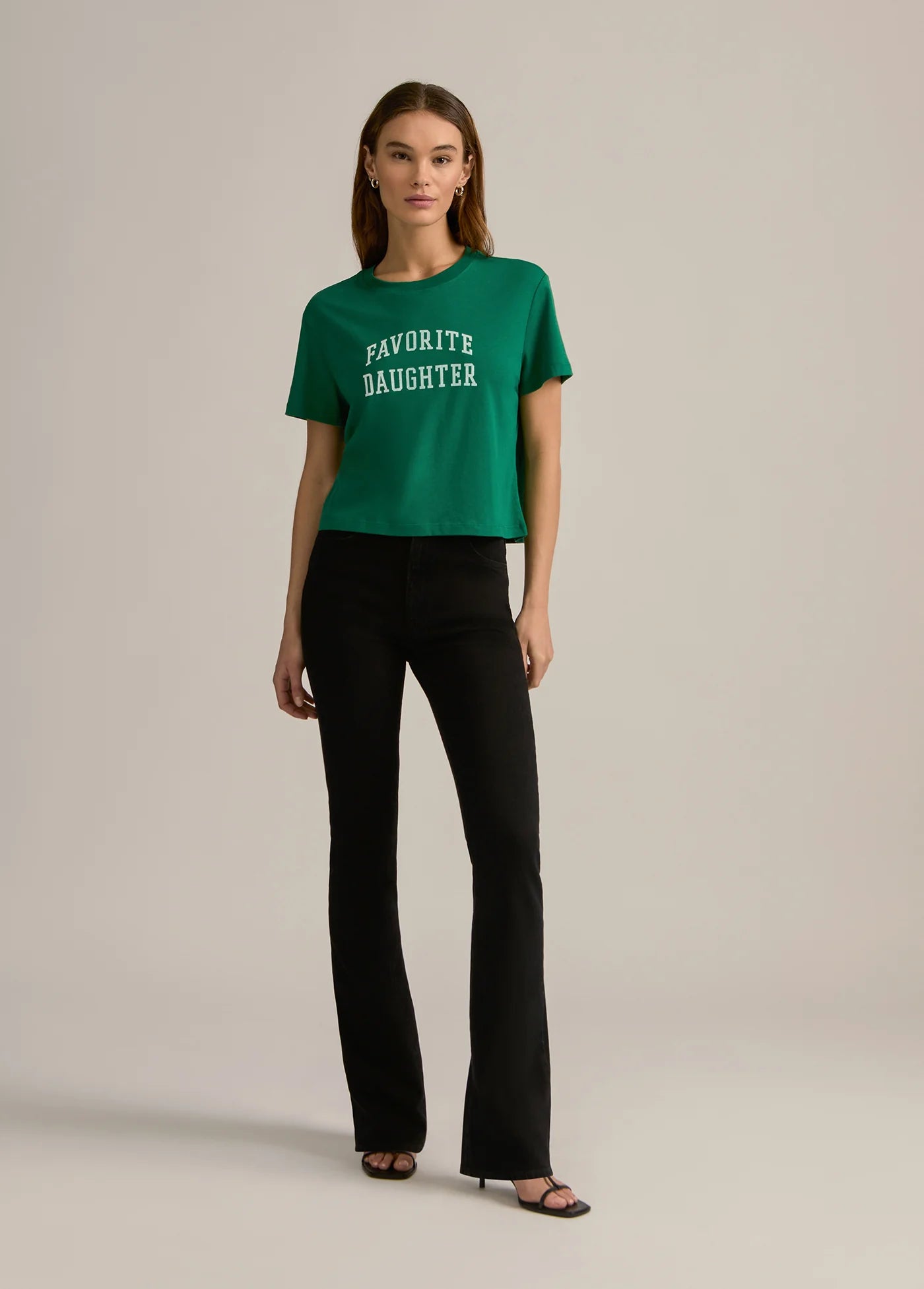 The Cropped Collegiate Tee in Emerald
