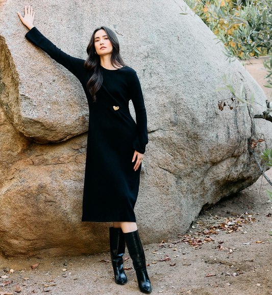 Hjarta Midi Dress in Black Knit