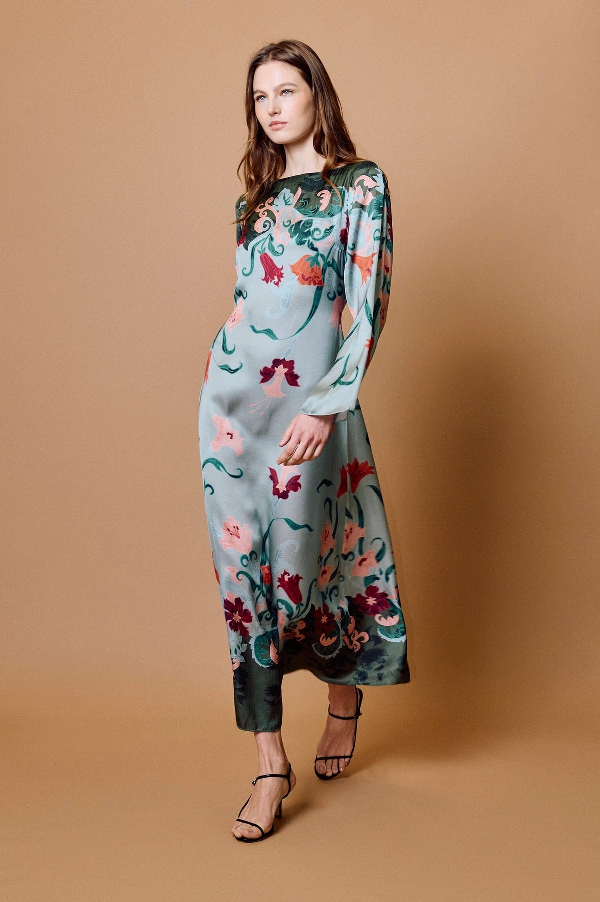 Isobel Ankle Dress in Lys