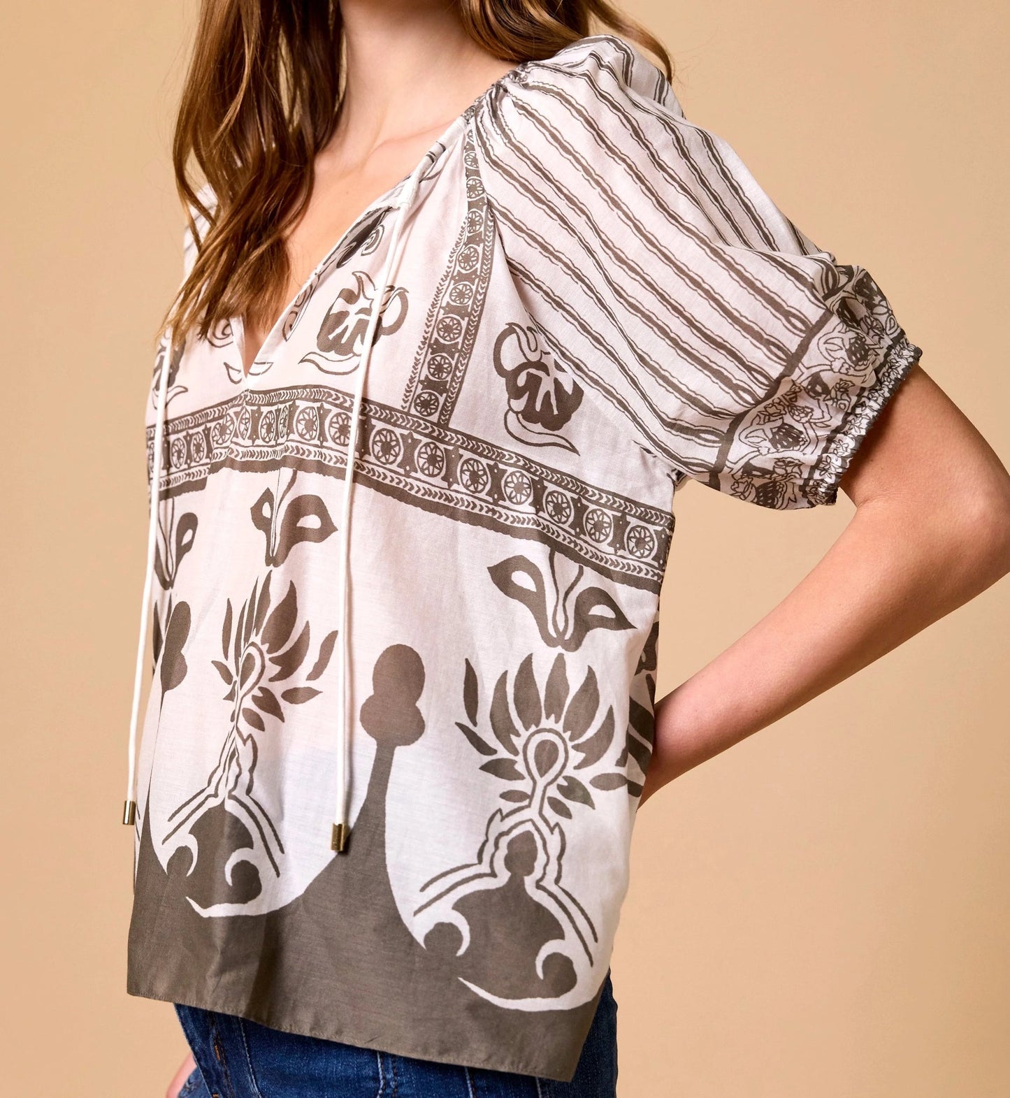 Johana Blouse in Sable